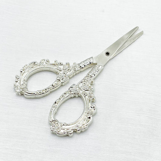 Antik Motifli Zarif El Makası