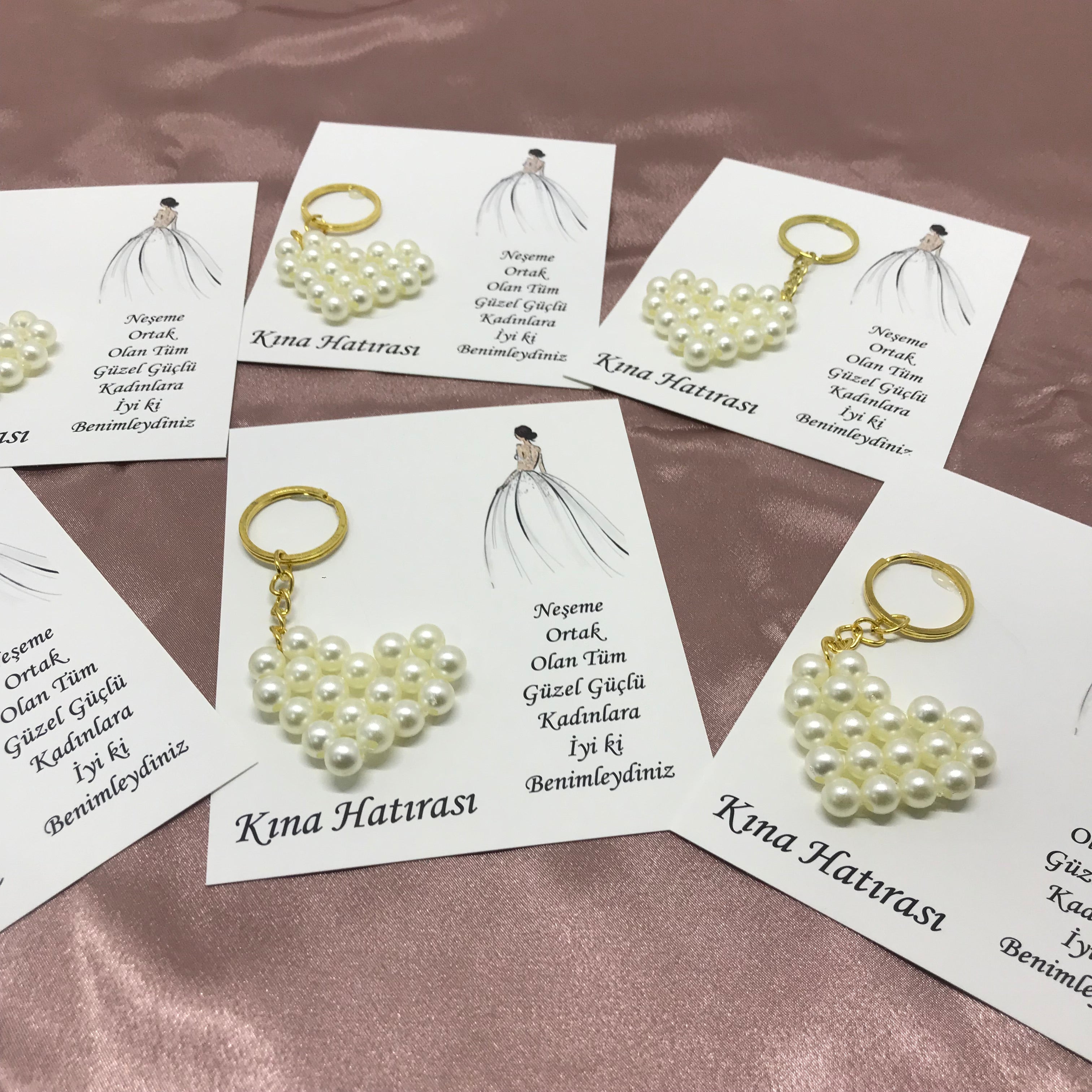 Kartlı İnci Kalp Anahtarlık