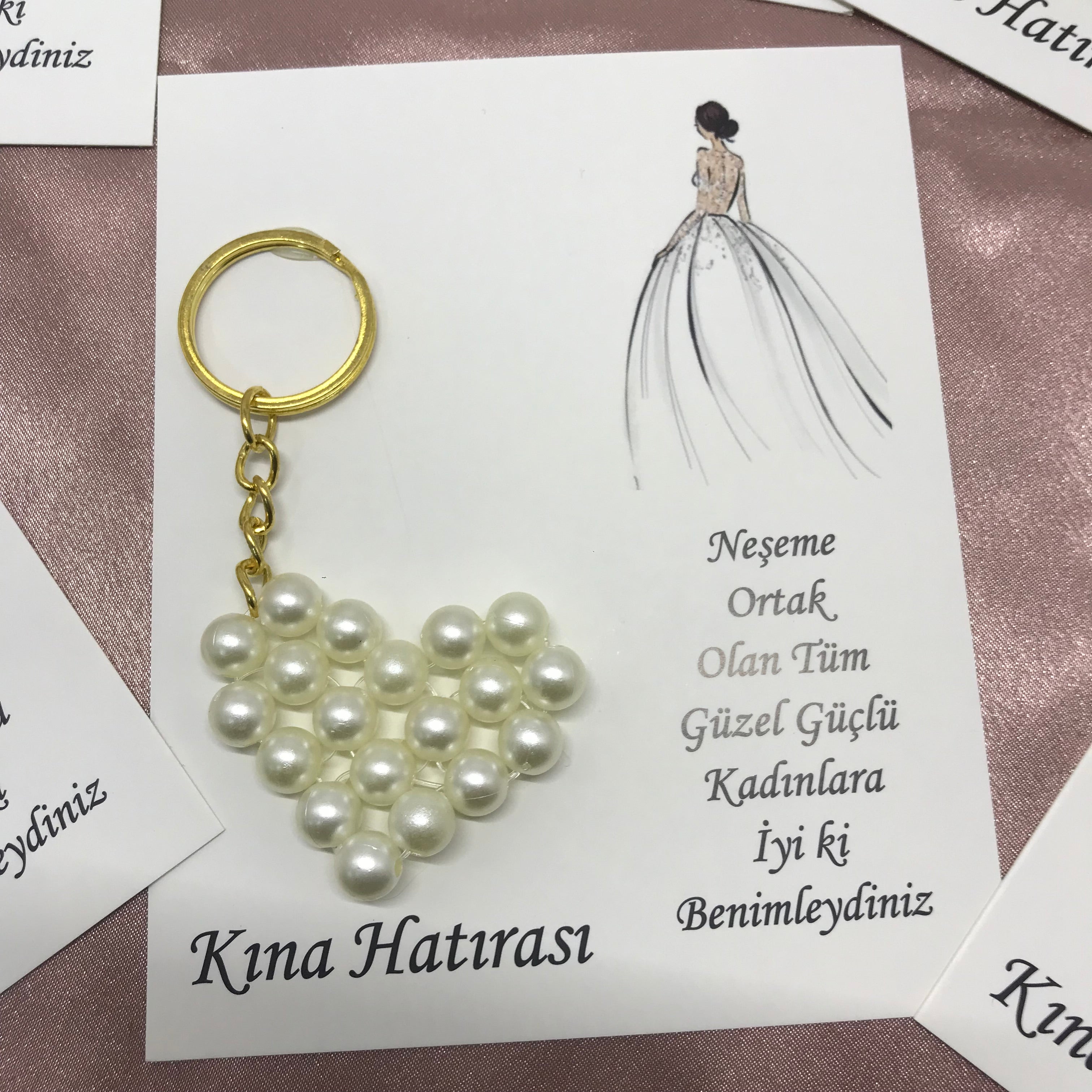 Kartlı İnci Kalp Anahtarlık