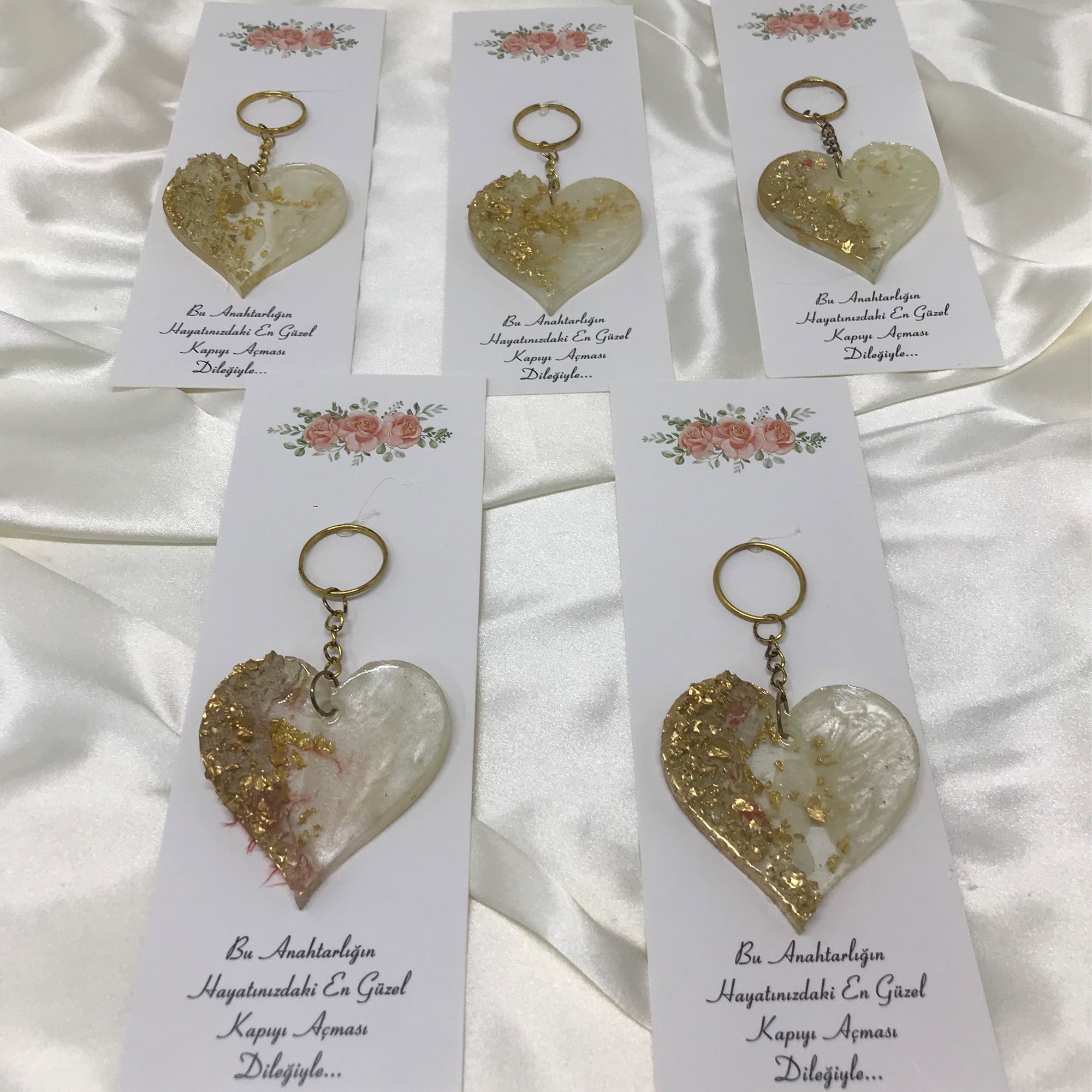 Kraft Kartlı Kalp Epoksi Reçine Anahtarlık