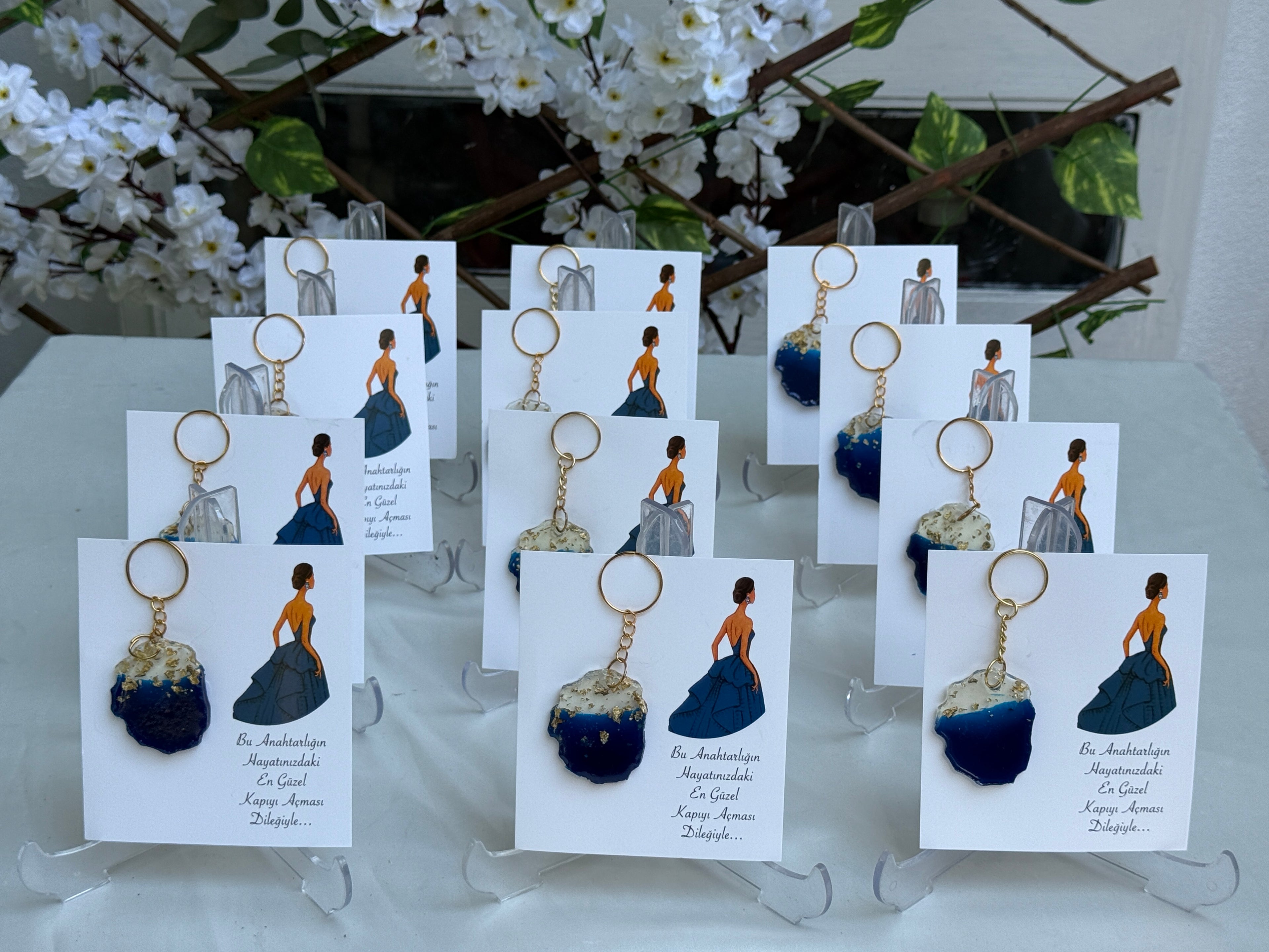 Kına Hatırası Epoksi Elbise Anahtarlık