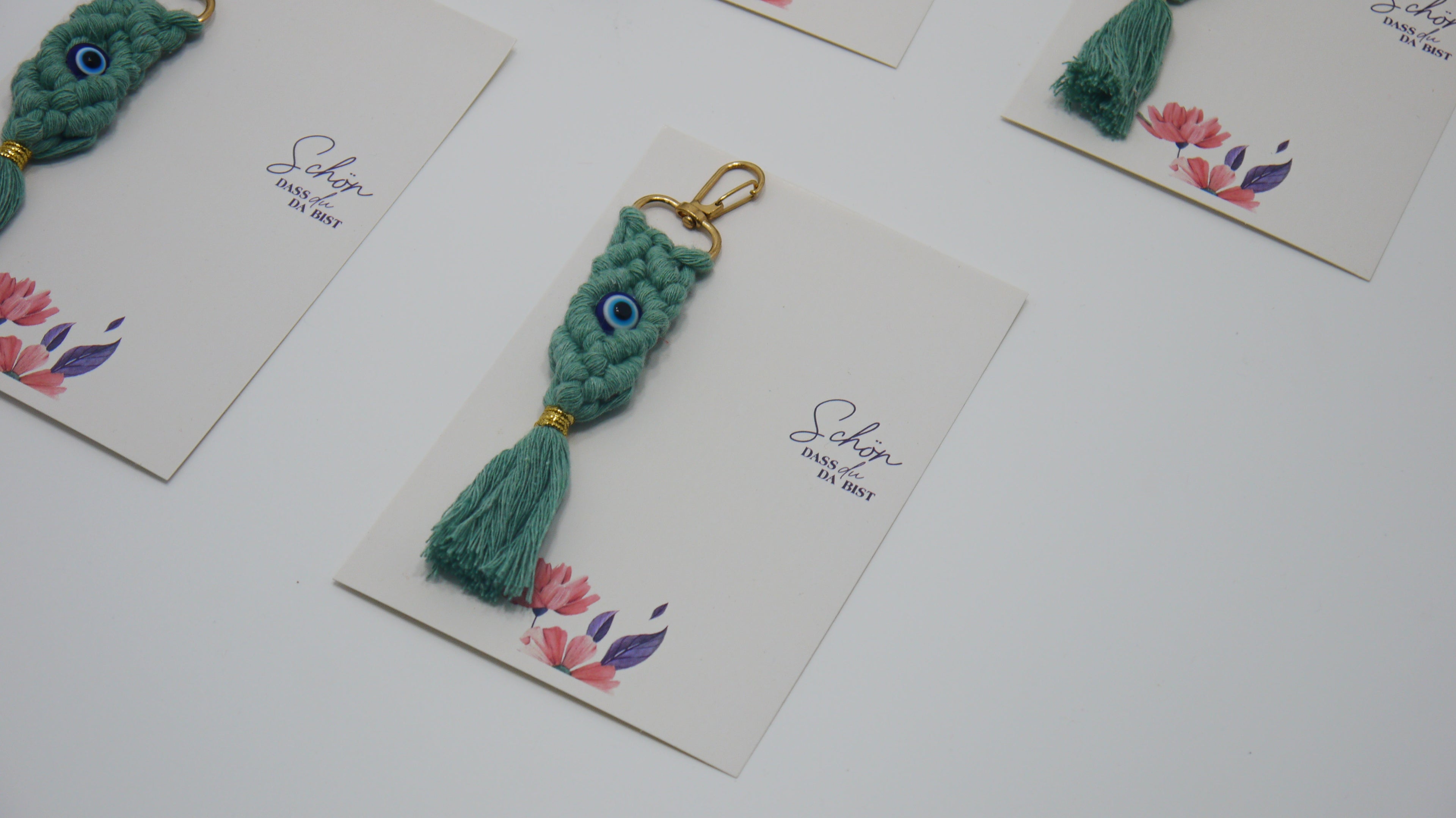 Püsküllü Nazar Boncuklu Makrome Anahtarlık