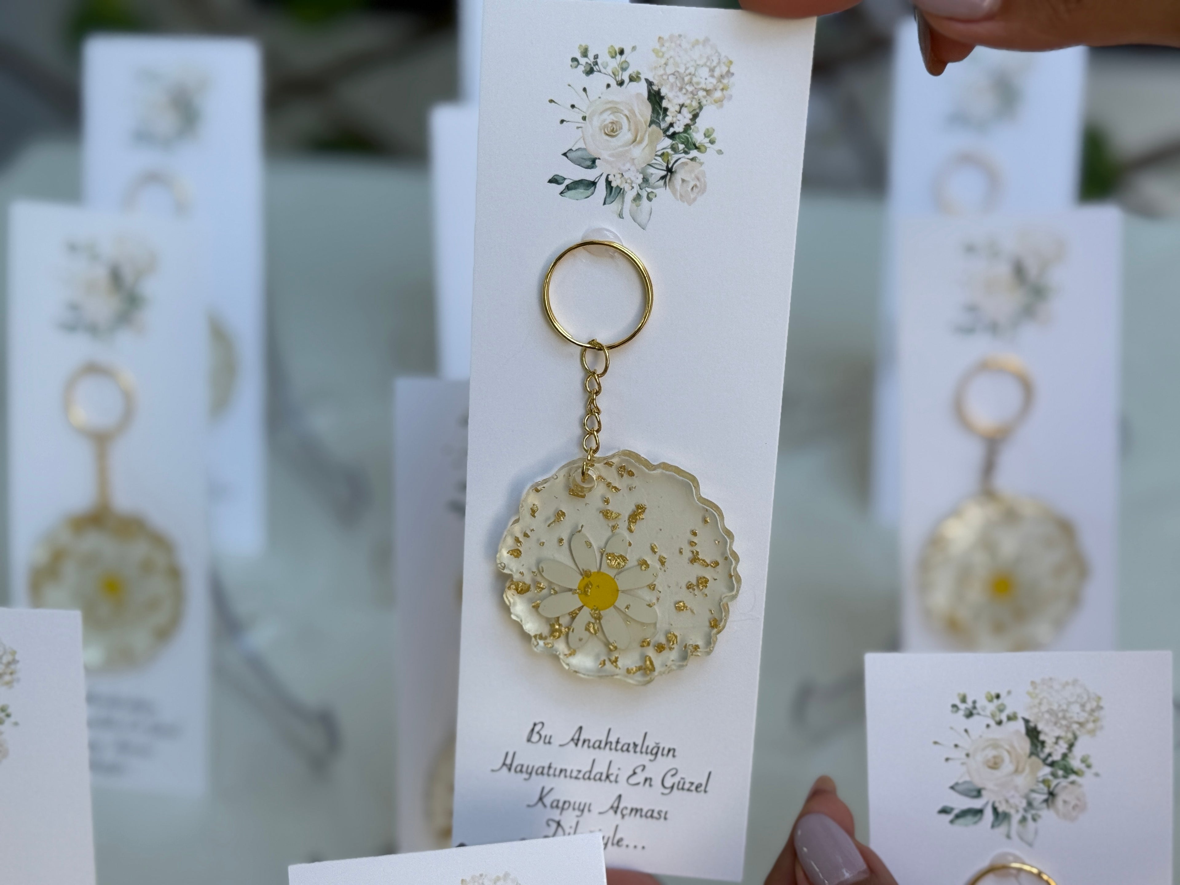 Tırtıklı Daire Epoksi Papatya Anahtarlık