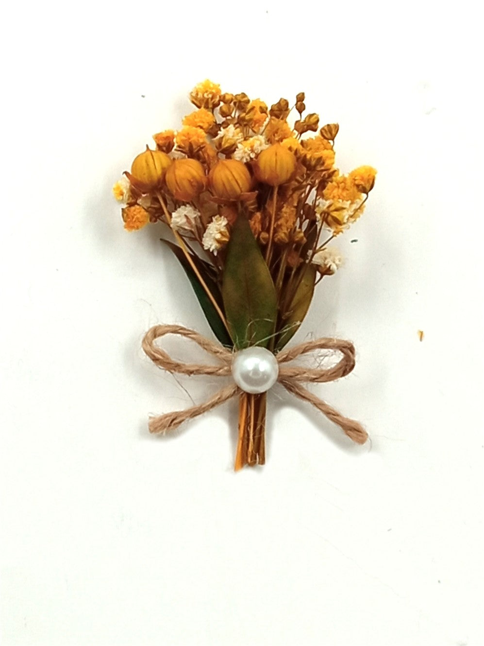 İnci Süslemeli Cipso Yaka Çiçeği