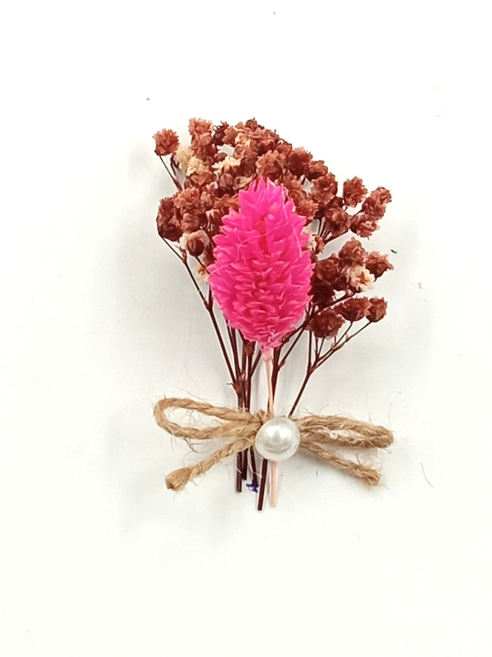 İnci Süslemeli Cipso Yaka Çiçeği