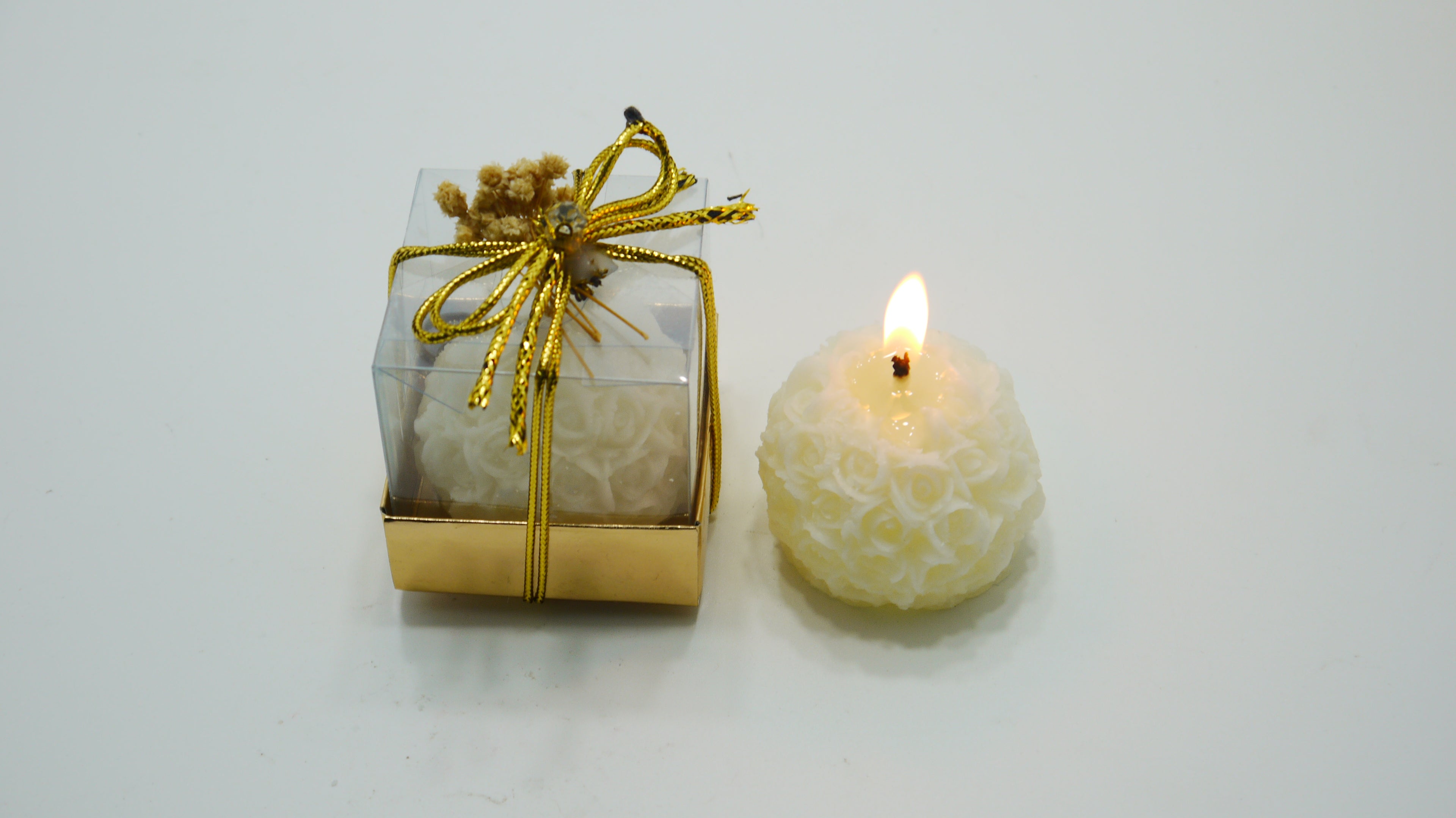 Gül Dokulu Küre Dekoratif Mum