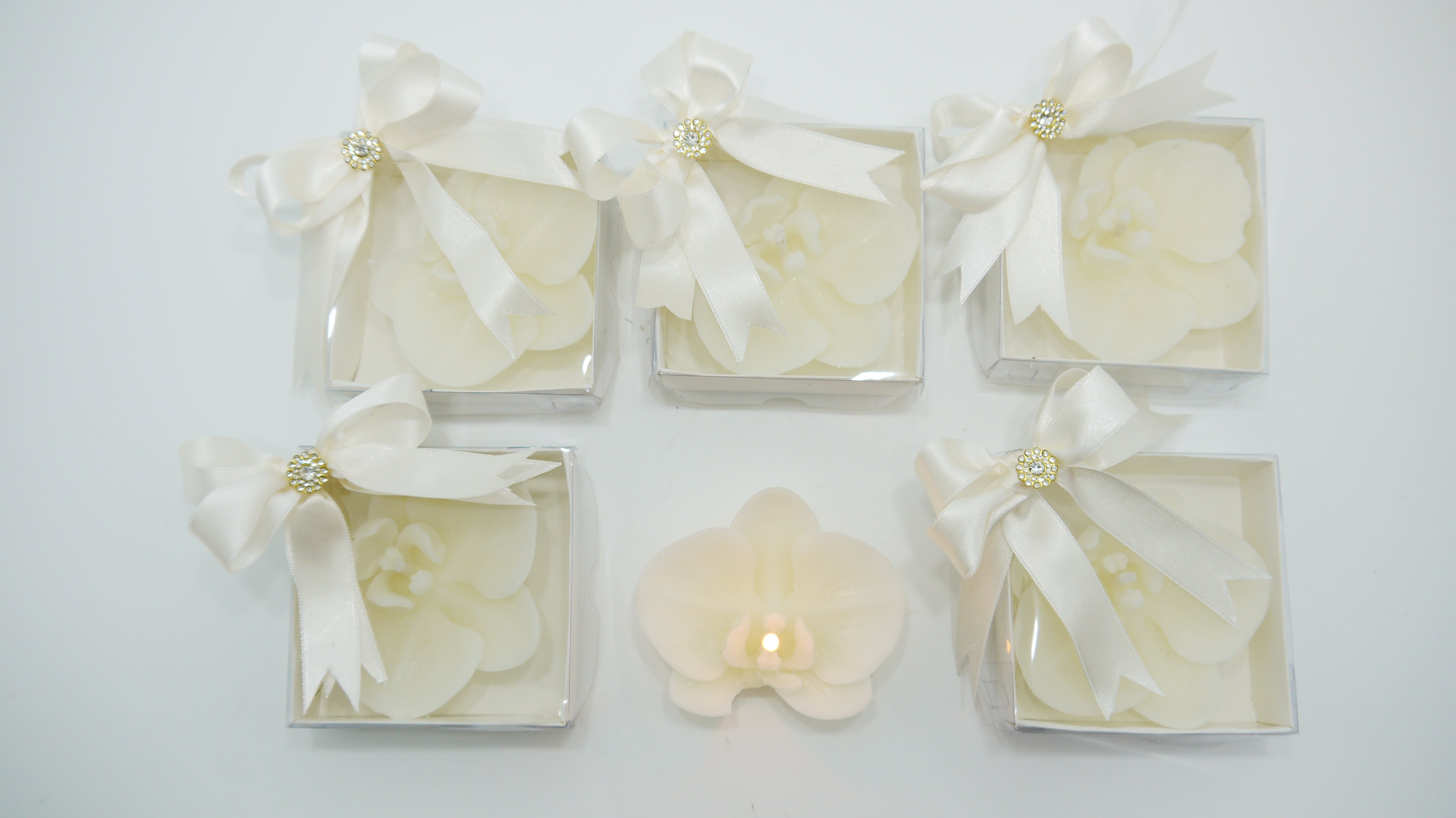 Asetat Kutulu Saten Fiyonklu Orkide Mum