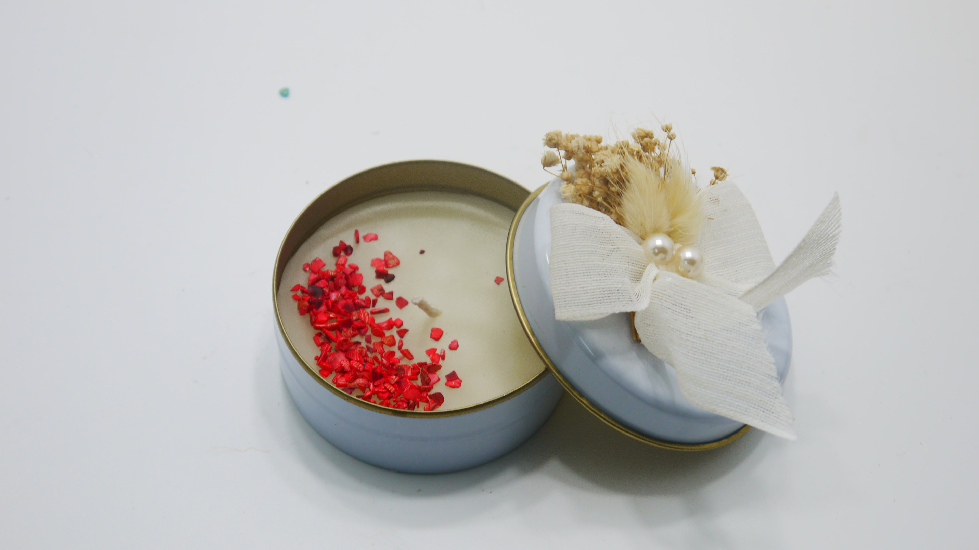 İnci Süslemeli Teneke Mum