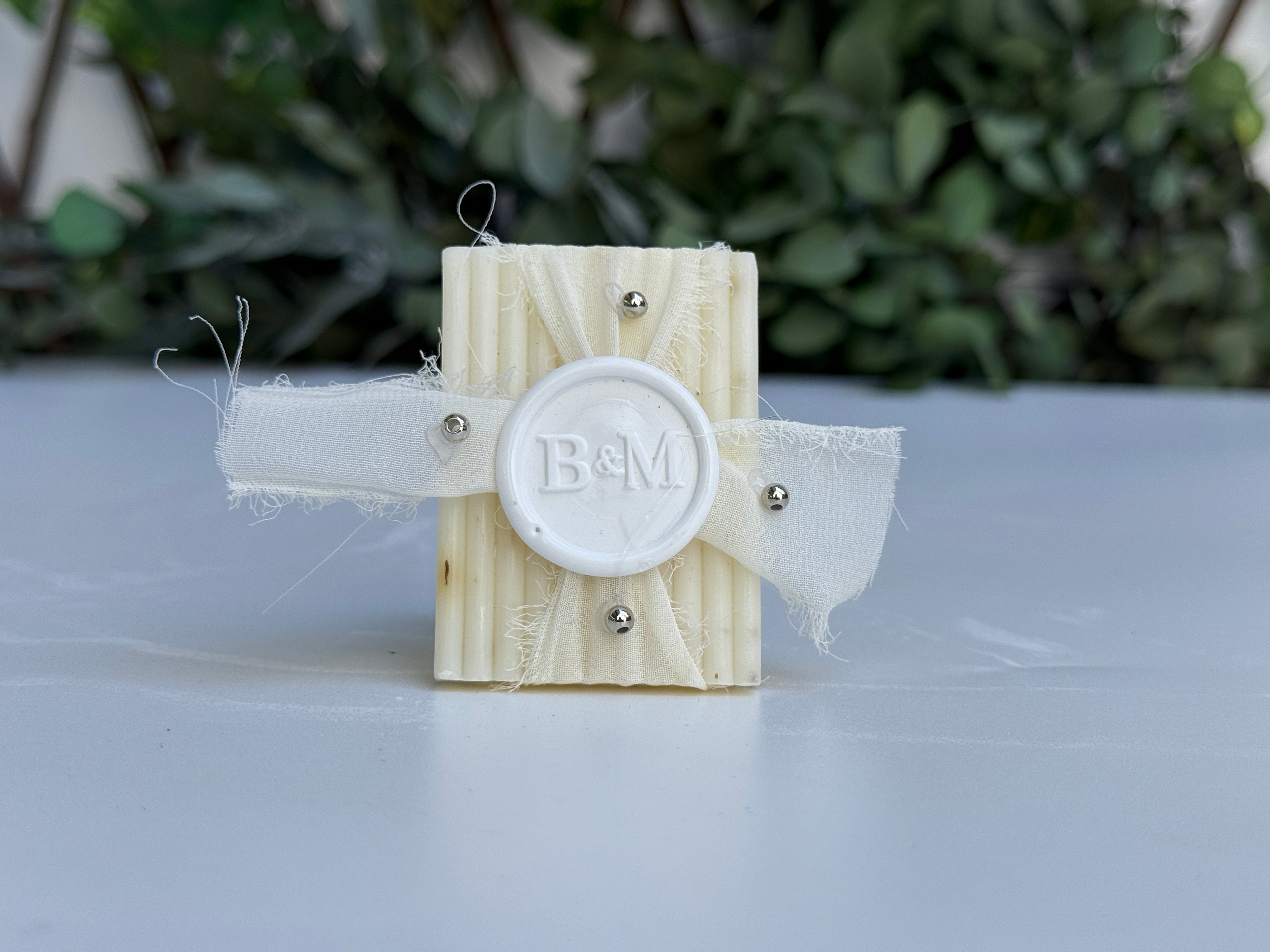 Mühür Detaylı Tül Süslemeli Sabun