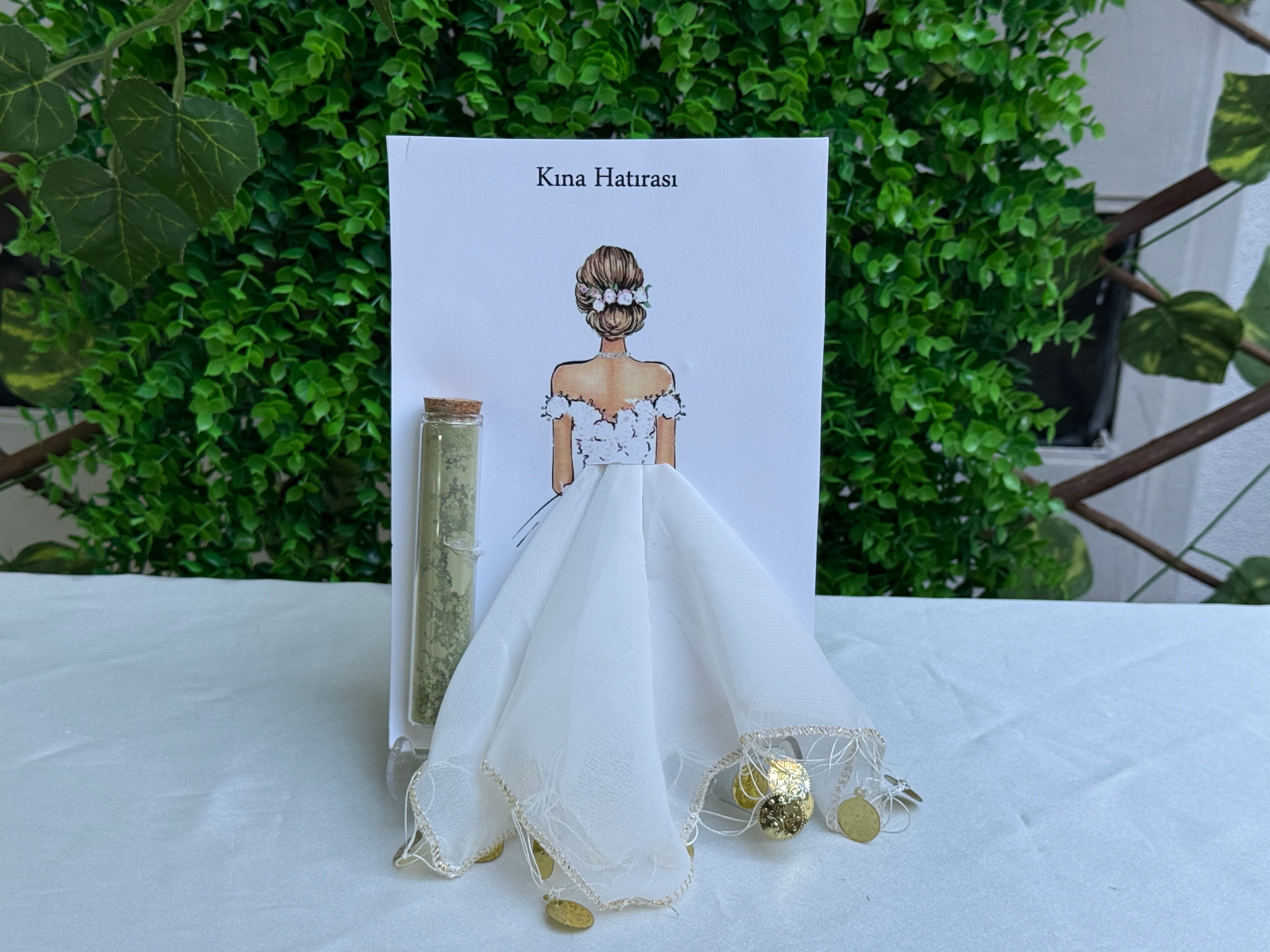 Kına Hatırası Kartlı Tüp Mendil